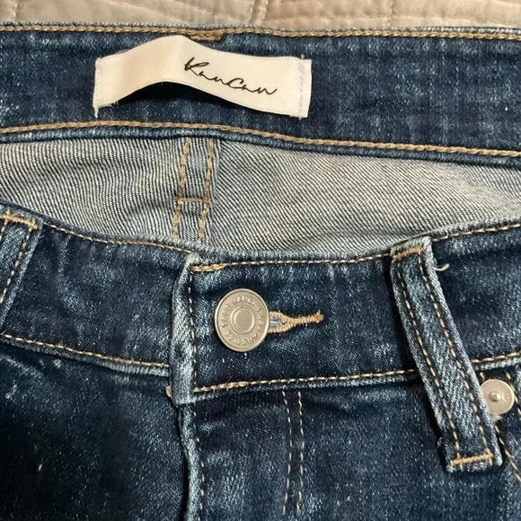 Kancan Deb High Rise Cigarette Leg Acid Wash Jeans Size 9 / 28 Like New - Picture 2 of 7